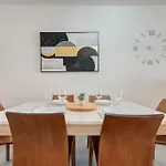 Modern Penthouse Near Seafront Gzira