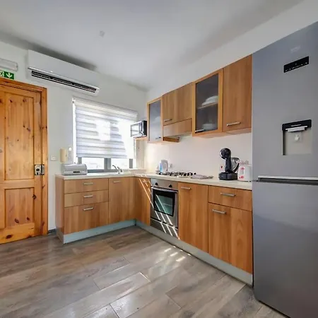 公寓 Modern Penthouse Near Seafront