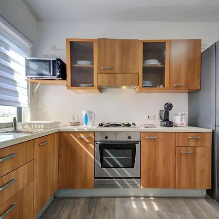 2br Penthouse With Jacuzzi * Gzira