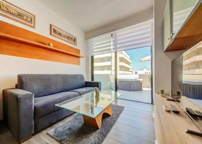 Appartement Modern Penthouse Near Seafront Gzira