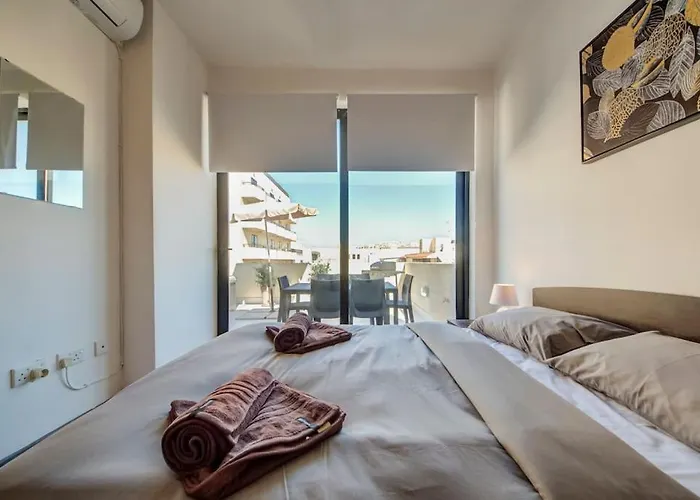 Appartement Modern Penthouse Near Seafront