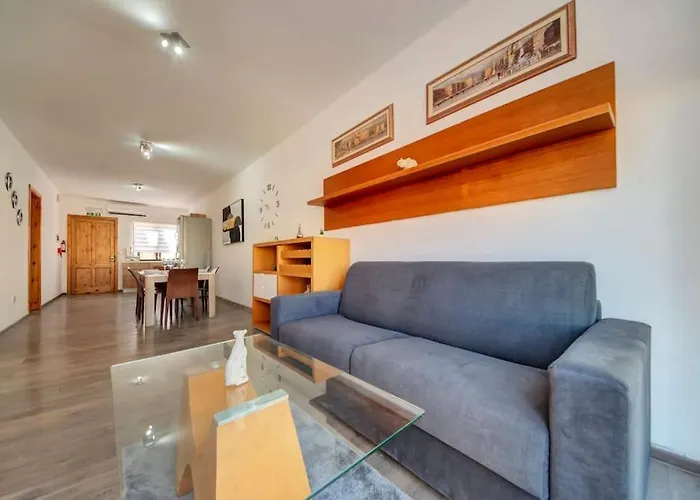 Modern Penthouse Near Seafront